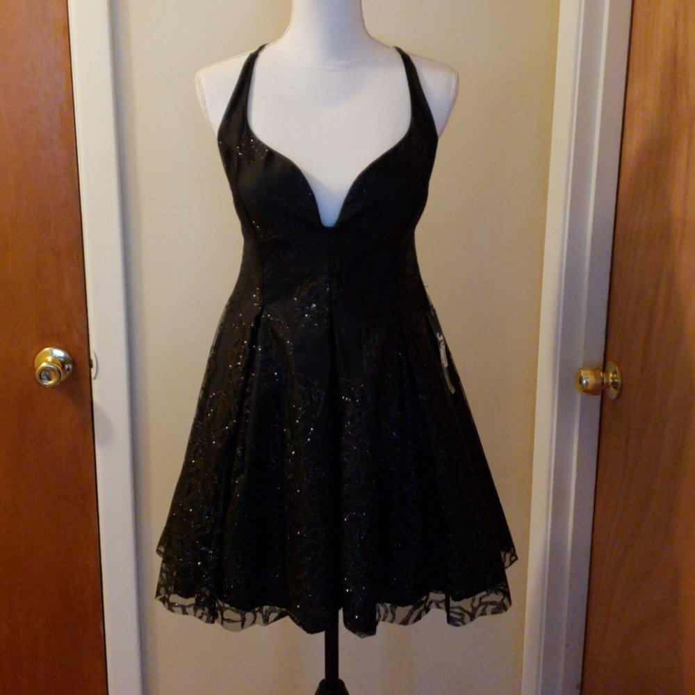 Jump Apparel Black Semi Formal Dress
